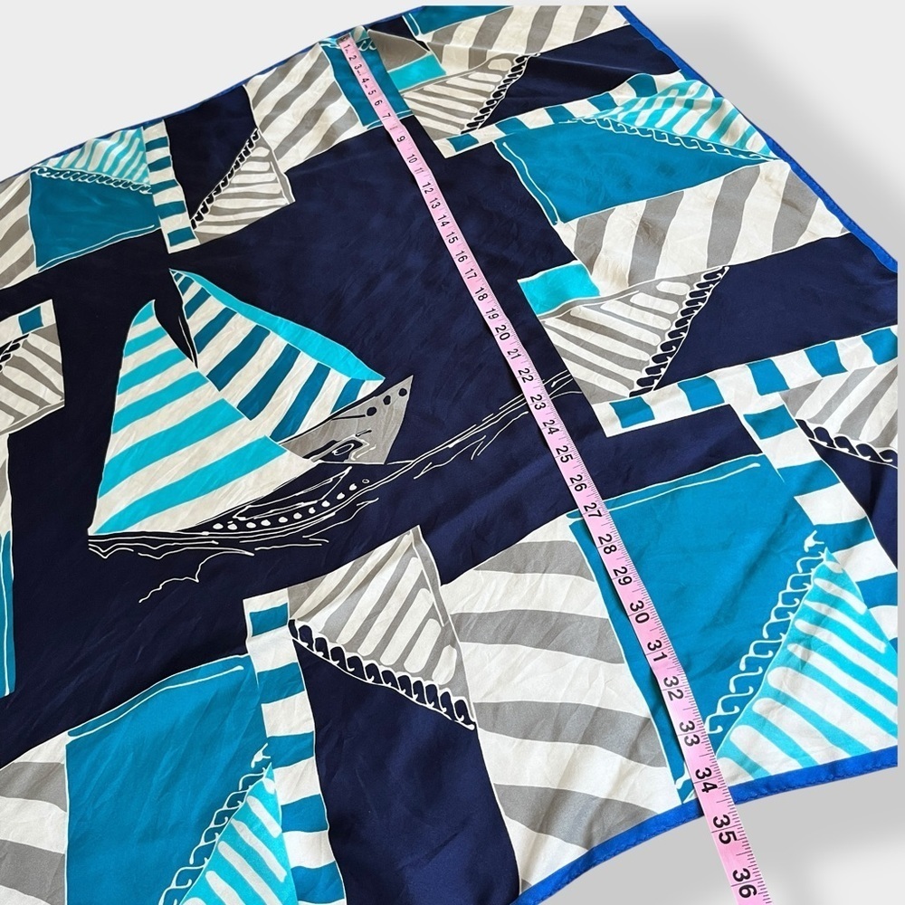 VTG 80s Adrienne Landau Elegant Blue and White Scarf Wrap Nautical Boaters 34.5” - Picture 7 of 9